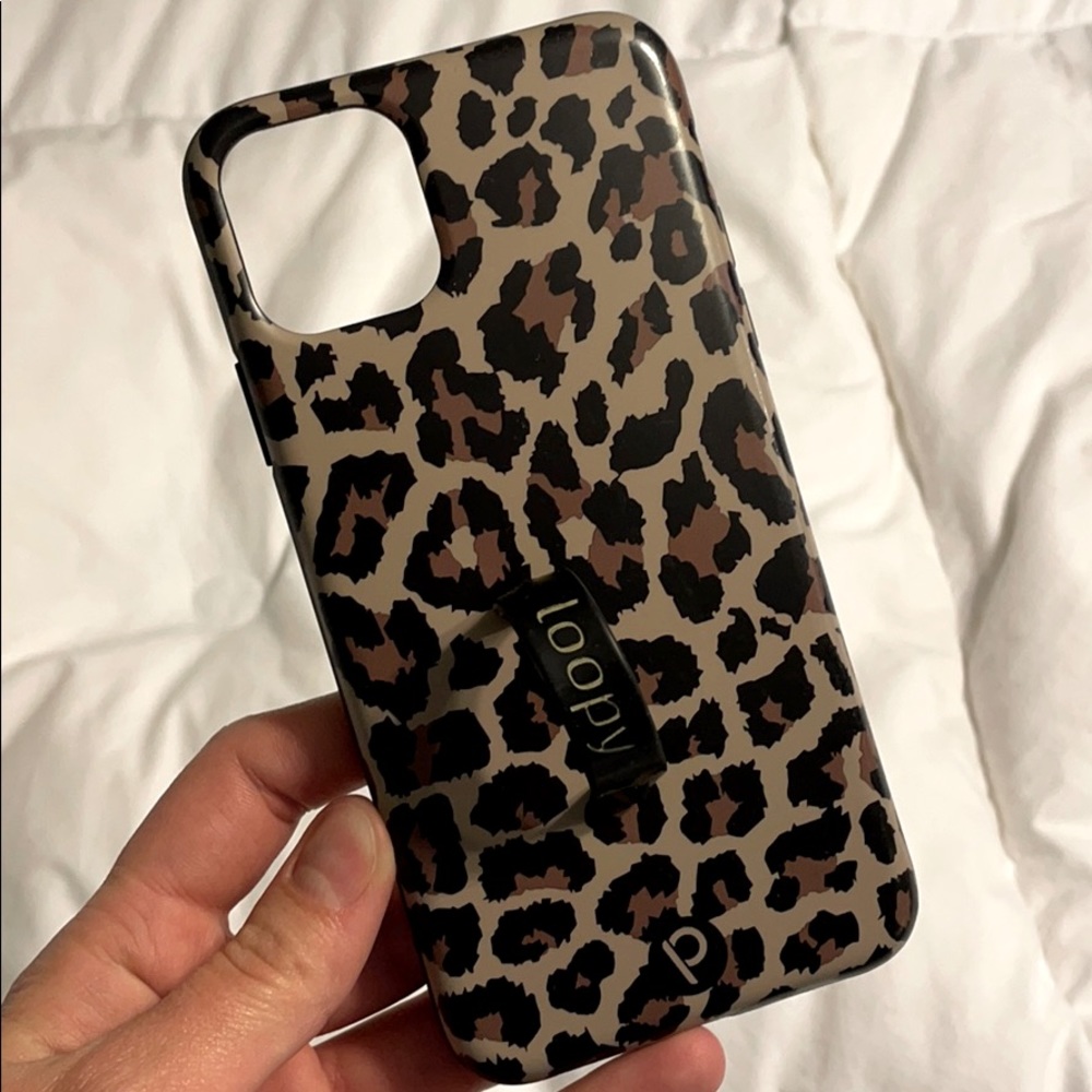 iPhone 11 Pro Max Loopy phone case
